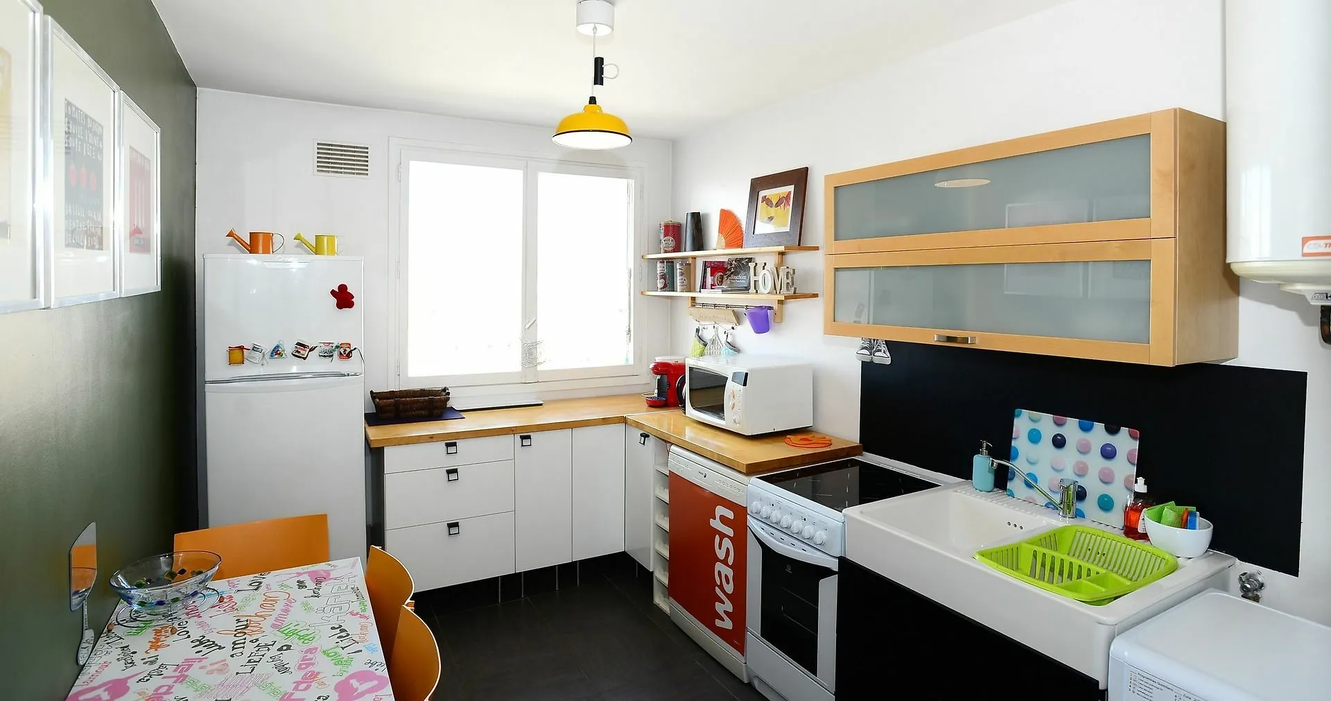 Appart Ambiance - Bellevue Lyon 0*,  France