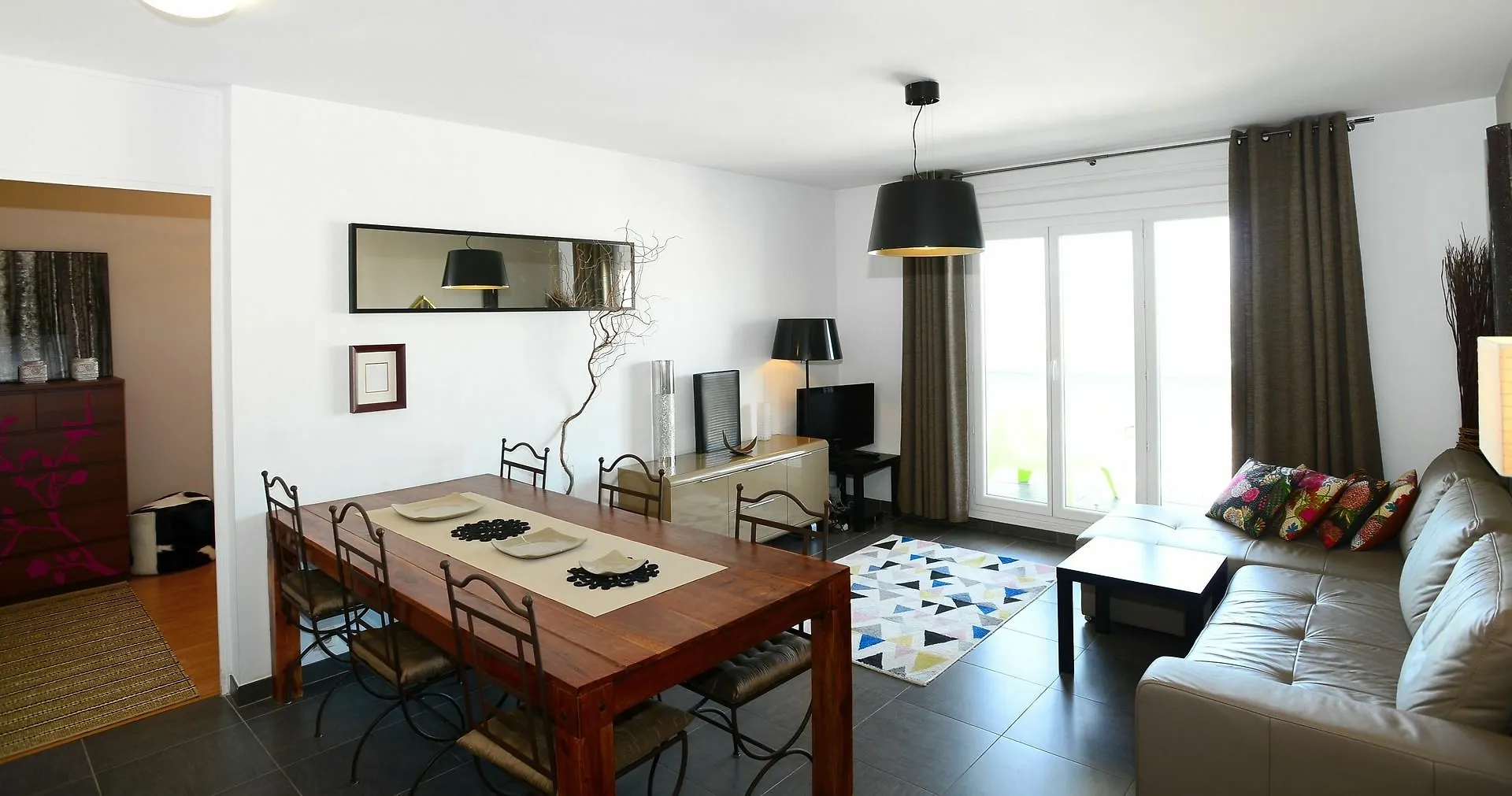 Appart Ambiance - Bellevue Lyon Apartment