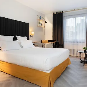 Chromatics & Restaurant Hill Club By Happyculture Ξενοδοχείο